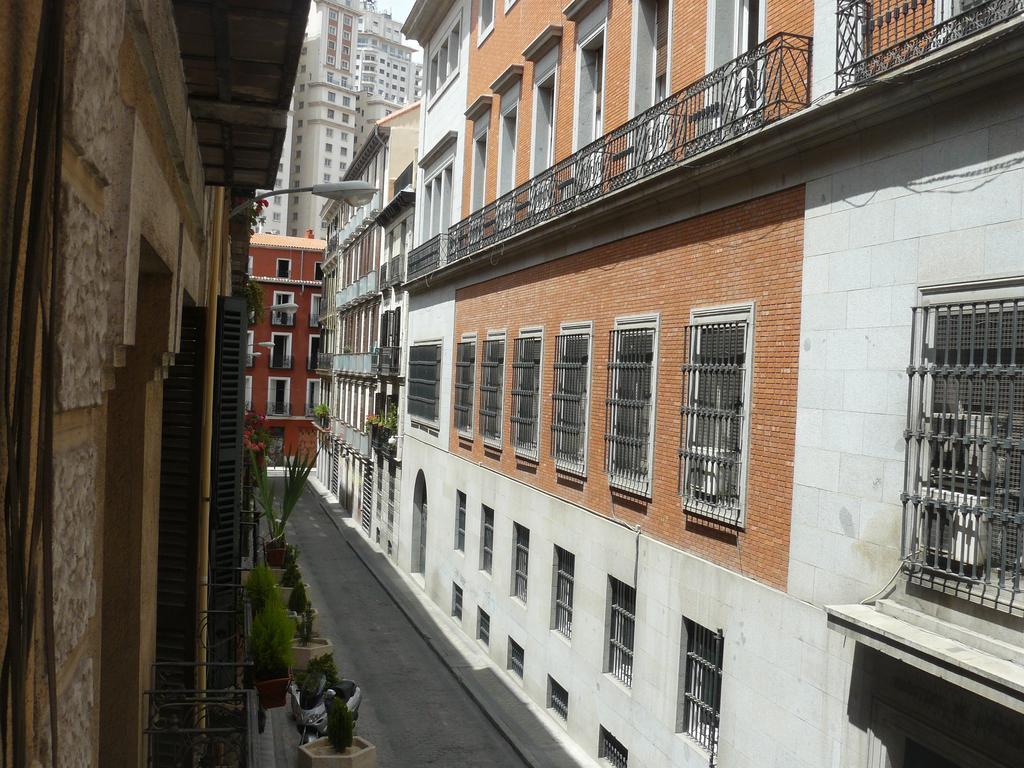 Apartamentos Manzana Madrid Rum bild